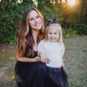 Meet your Posher, Monica